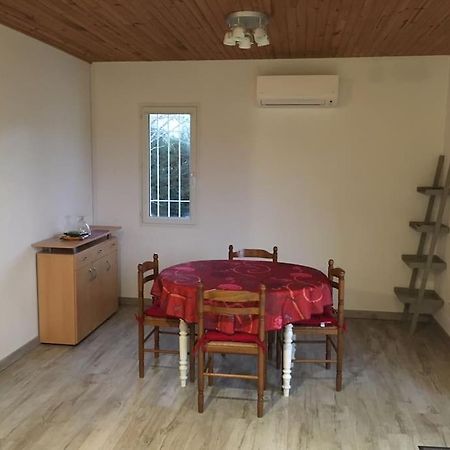 Gite Aux Aspres Logement De 65M² Fontcouverte  Eksteriør billede